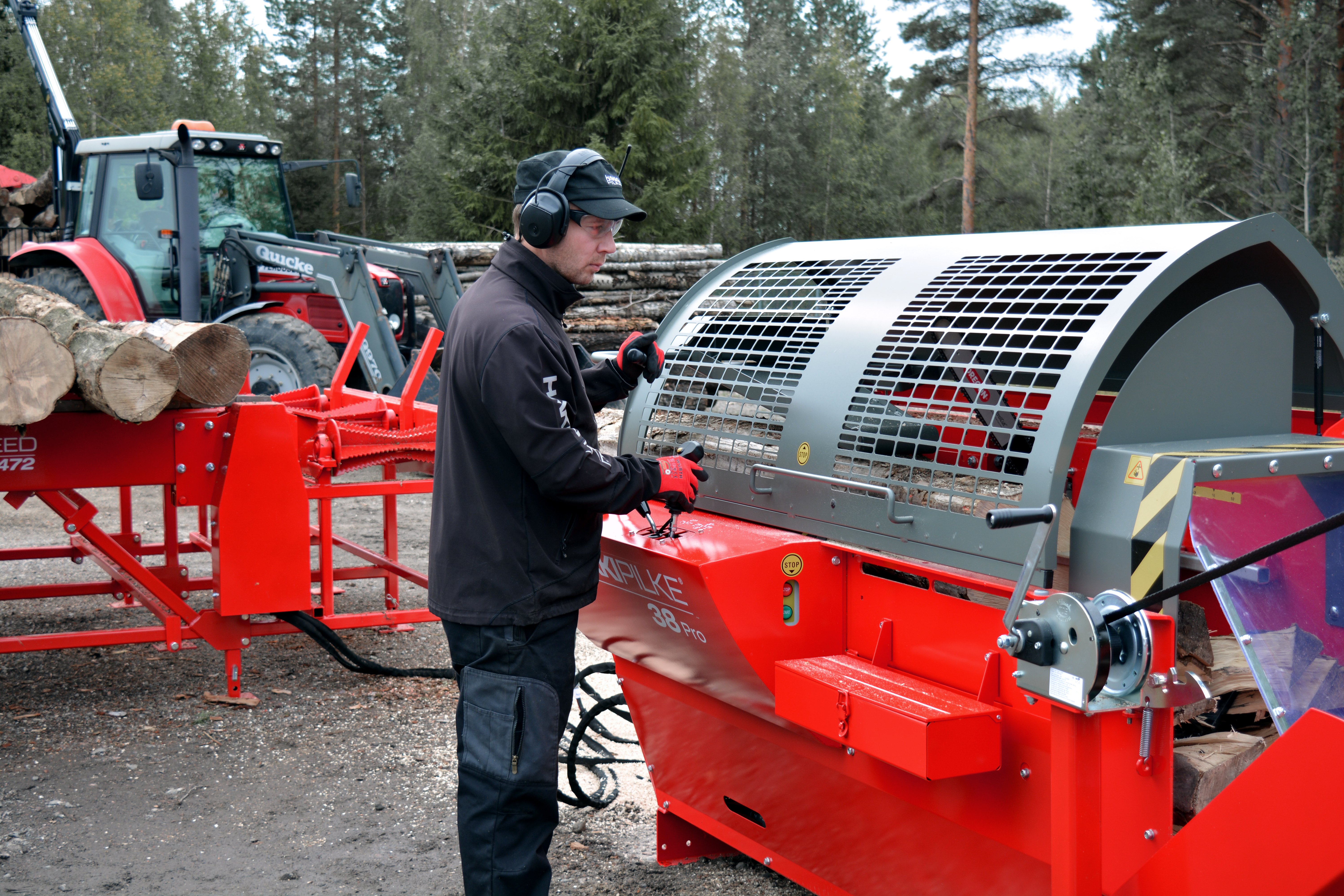 Hakki Pilke 38 Pro käytössä.